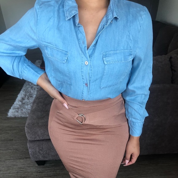 Button up denim shirt - Picture 1 of 3